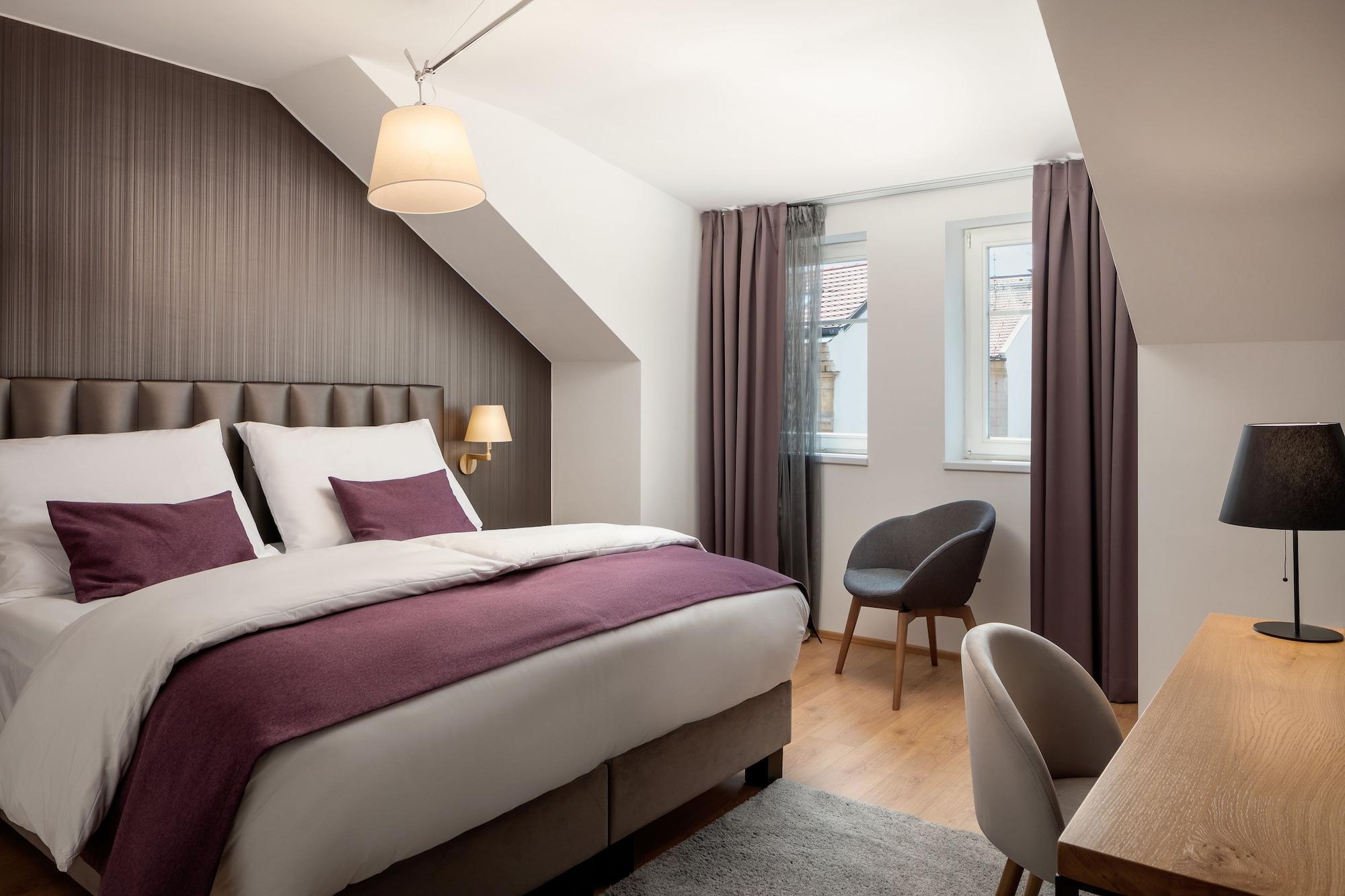 Hotel Moods Charles Bridge Praga Exterior foto